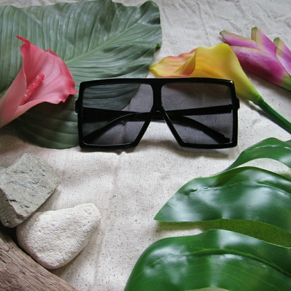 Trendy black fashion sunglasses - Picture 4 of 4
